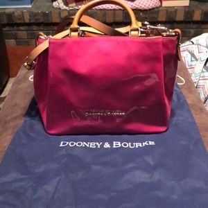 A fuchsia Barlow purse hardly used.